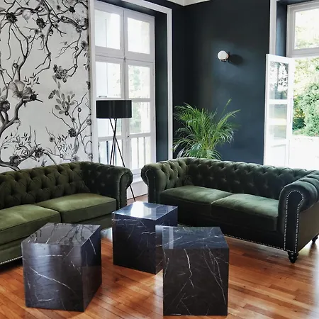 Vila Au Domaine Du Mesnil