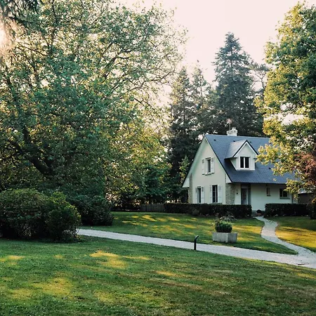 Au Domaine Du Mesnil Le Mesnil-Veneron