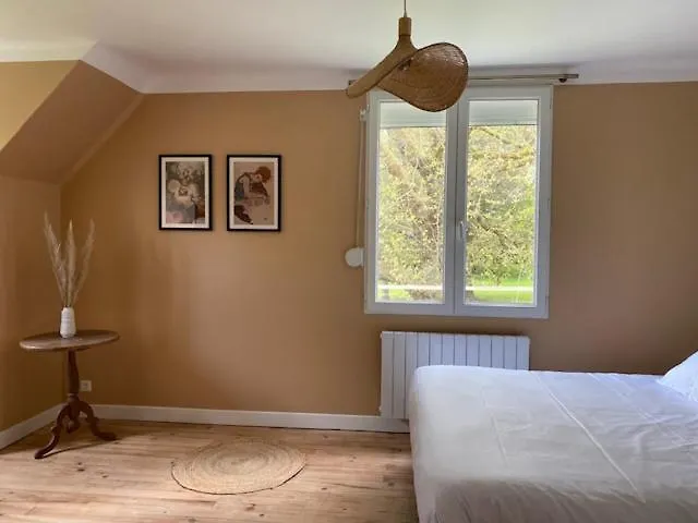 Au Domaine Du Mesnil Villa *